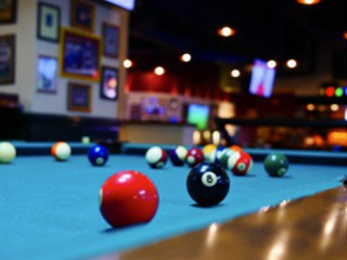 Expert pool table setup in Iowacity content img2